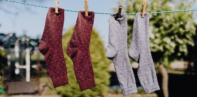 how-to-remove-foot-fungus-from-socks-keepdryfeet